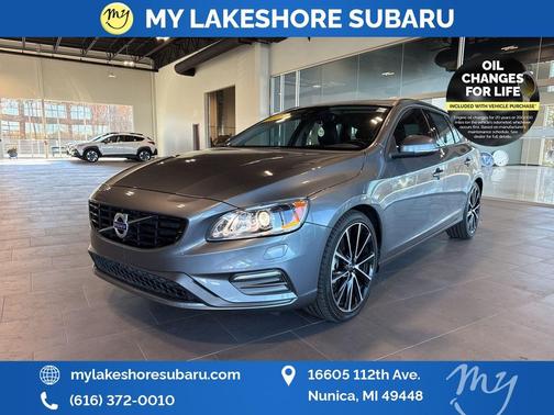 2018 Volvo V60 T5 Dynamic