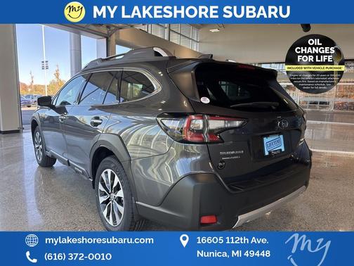 2025 Subaru Outback Touring XT