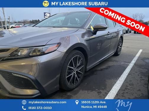 2022 Toyota Camry SE