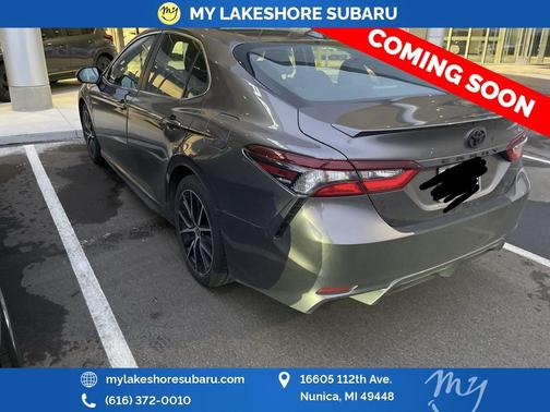 2022 Toyota Camry SE