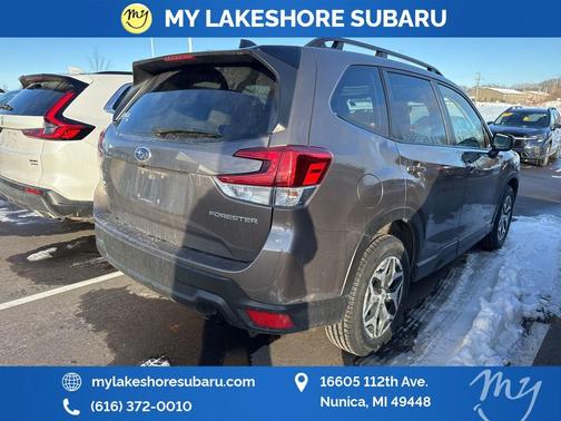 2024 Subaru Forester Premium