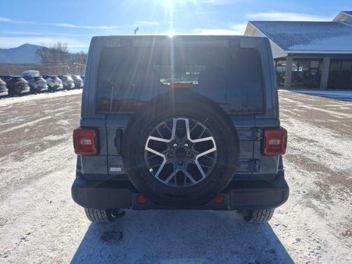 Anvil Clearcoat 2026 Jeep Wrangler Sahara