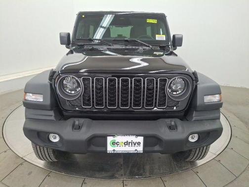 Black Clearcoat 2026 Jeep Wrangler Sport