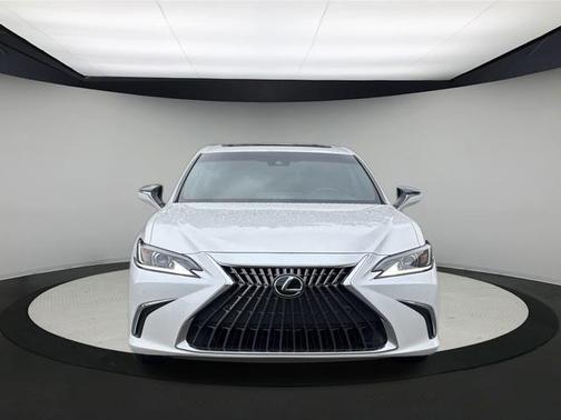 2022 Lexus ES 350 Base