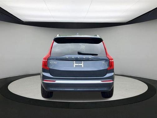 2024 Volvo XC90 B6 Plus Bright Theme 7-Seater