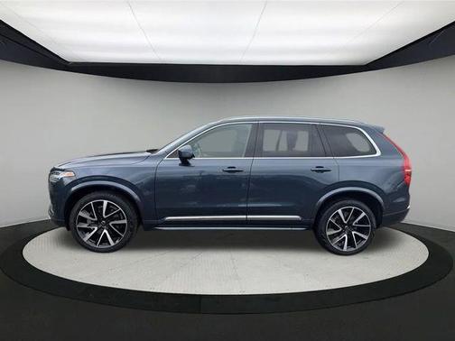 2024 Volvo XC90 B6 Plus Bright Theme 7-Seater