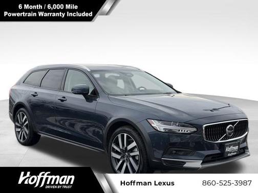 2025 Volvo V90 Cross Country Plus, B6 AWD Gas (mild hybrid)