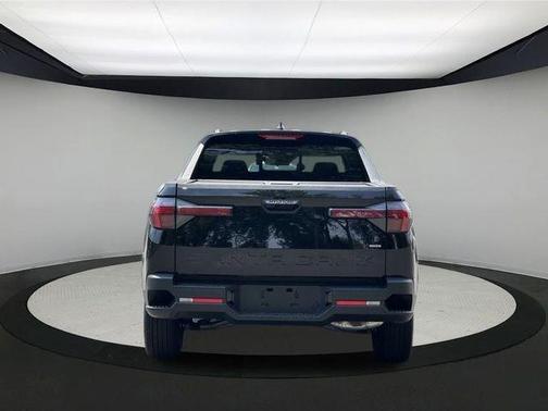 2025 Hyundai SANTA CRUZ SEL Activity