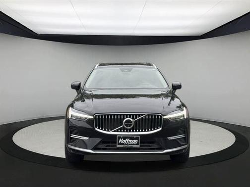 2022 Volvo XC60 Recharge Plug-In Hybrid T8 Inscription Extended Range