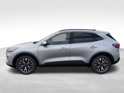 INGOT SILVER METALLIC 2020 Ford Escape Titanium