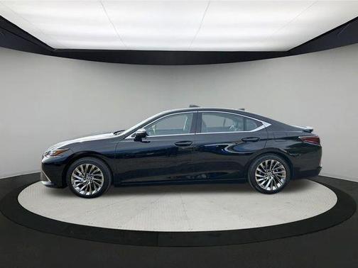 2025 Lexus ES 350 Ultra Luxury