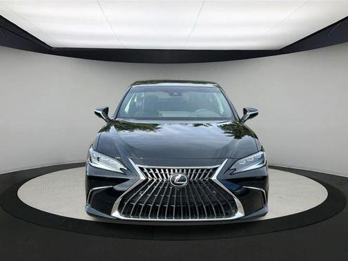 2025 Lexus ES 350 Ultra Luxury