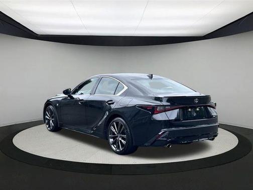 2022 Lexus IS 350 Base