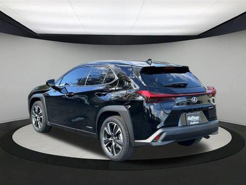 2022 Lexus UX 250h Base