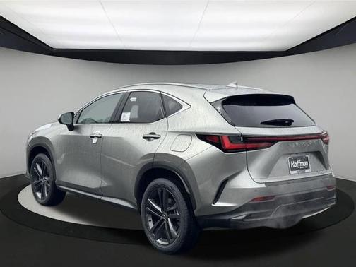 2025 Lexus NX 450h+ Luxury