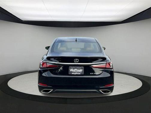2022 Lexus ES 350 Base