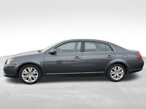 2008 Toyota Avalon XLS