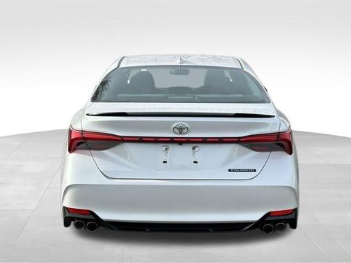2019 Toyota Avalon Touring