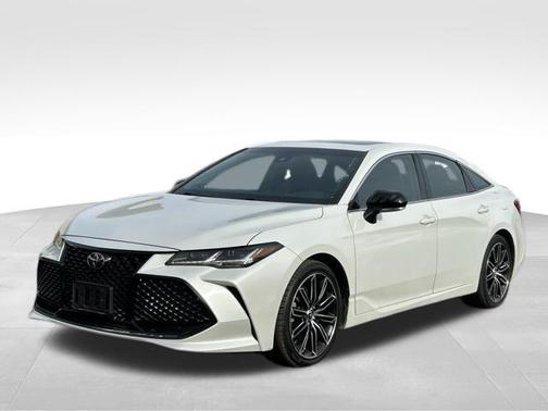 2019 Toyota Avalon Touring