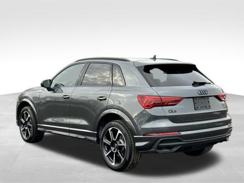 2025 Audi Q3 45 S line Premium Plus