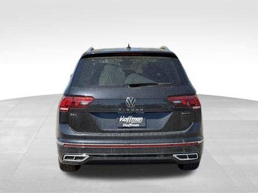 Deep Black 2023 Volkswagen Tiguan 2.0T SEL R-Line 4MOTION