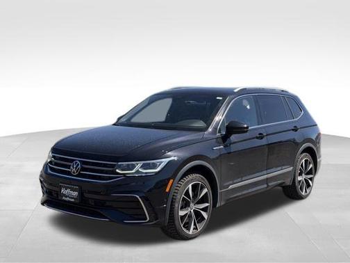 Deep Black 2023 Volkswagen Tiguan 2.0T SEL R-Line 4MOTION