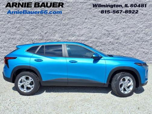 2025 Chevrolet Trax LS