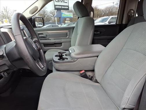 Black Forest Green Pearlcoat 2016 RAM 1500 SLT