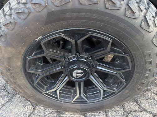 2021 GMC Sierra 2500 AT4