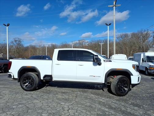 2021 GMC Sierra 2500 AT4