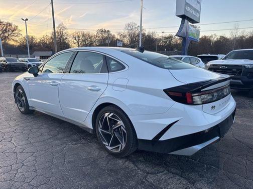 2024 Hyundai SONATA SEL