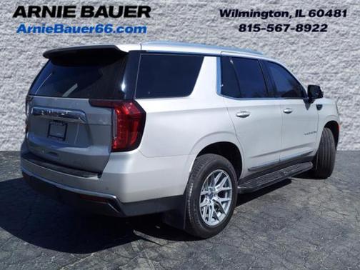 2022 GMC Yukon SLT