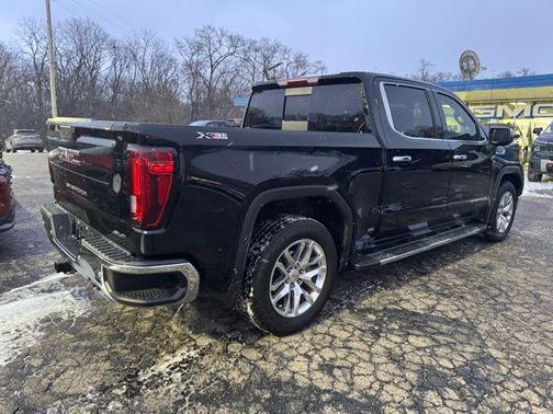 2022 GMC Sierra 1500 SLT