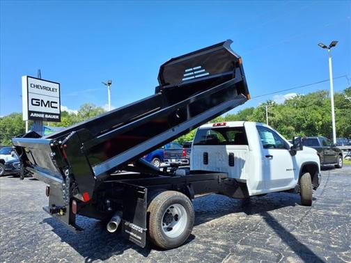 2025 Chevrolet Silverado 3500 WT