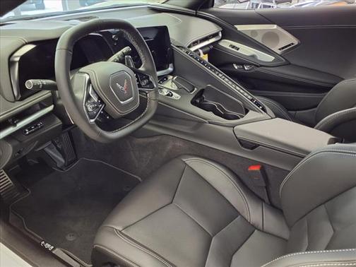 2025 Chevrolet Corvette Stingray w/2LT
