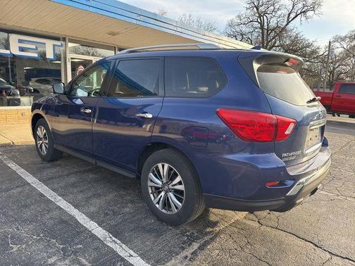 2020 Nissan Pathfinder SL 4WD