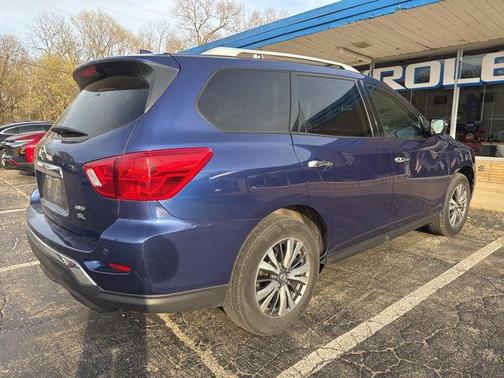 2020 Nissan Pathfinder SL 4WD