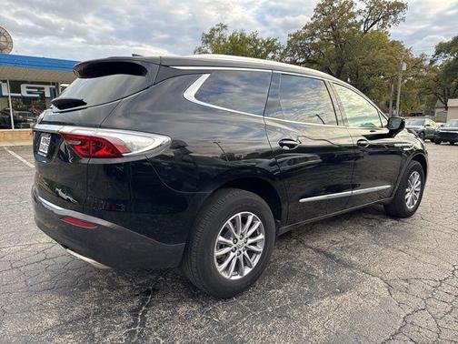 2023 Buick Enclave Essence FWD