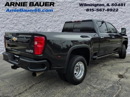 2022 Chevrolet Silverado 3500 High Country