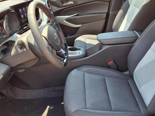 2025 Chevrolet Trax FWD 1RS