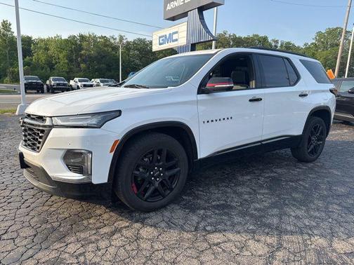 2023 Chevrolet Traverse Premier
