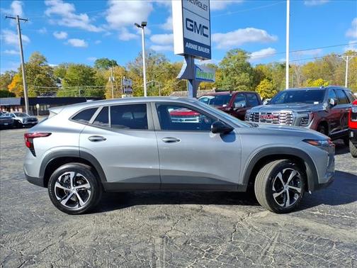 2025 Chevrolet Trax FWD 1RS