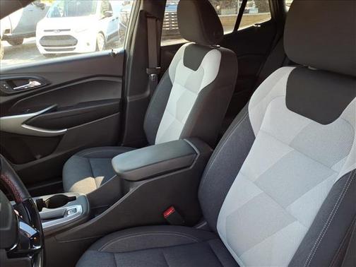 2025 Chevrolet Trax FWD 1RS