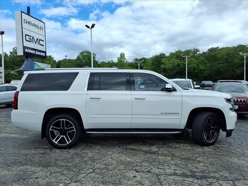 Summit White 2020 Chevrolet Suburban Premier