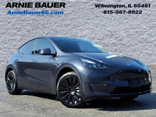 2024 Tesla Model Y Long Range Dual Motor All-Wheel Drive