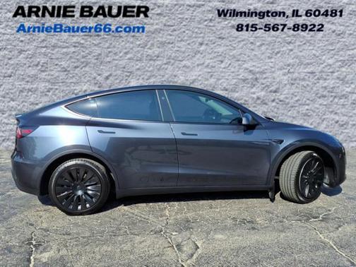 2024 Tesla Model Y Long Range Dual Motor All-Wheel Drive