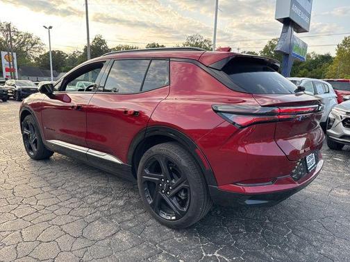 2025 Chevrolet Equinox EV RS