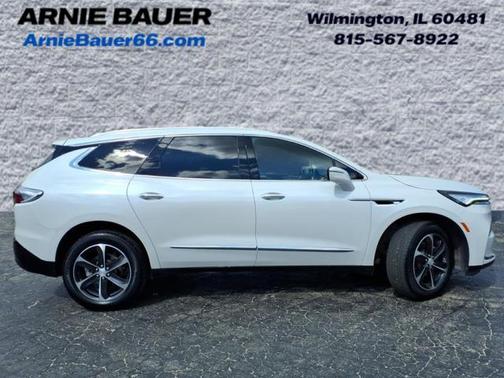 2022 Buick Enclave FWD Essence