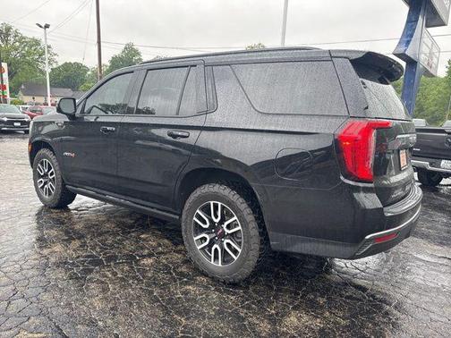 2023 GMC Yukon 4WD AT4