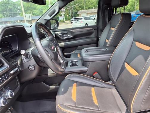 2023 GMC Yukon 4WD AT4